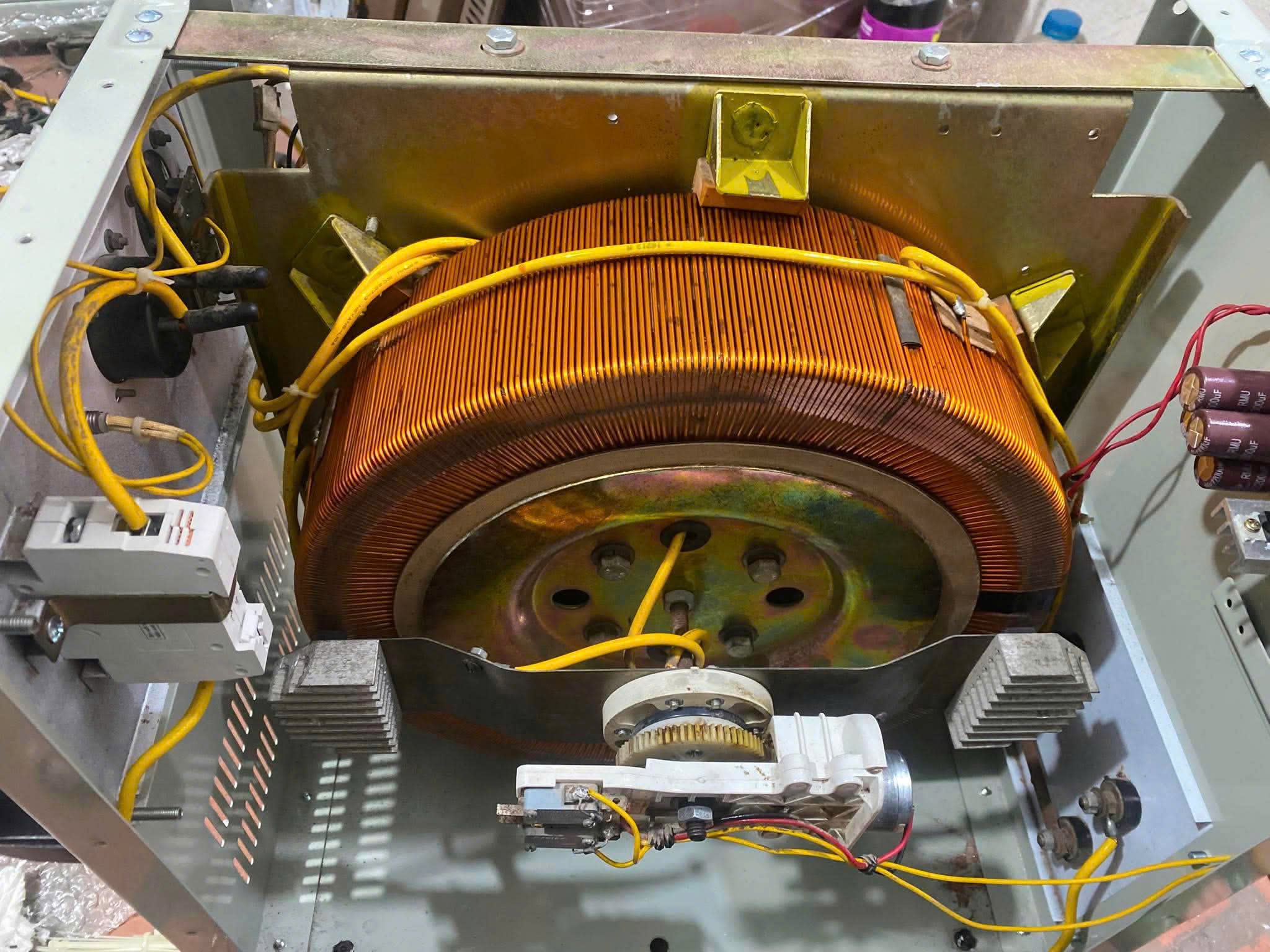 Lioa 10kva dải 50-250