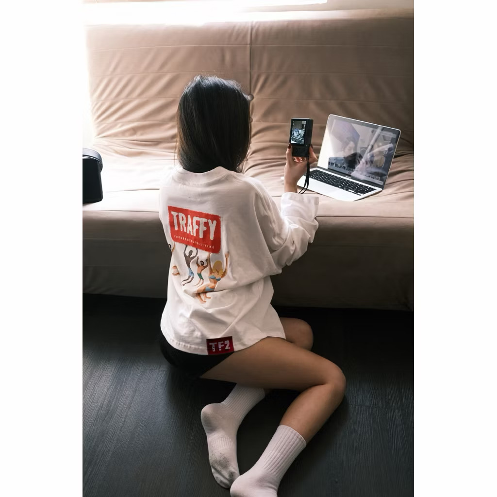 Áo Thun Tay Dài TRAFFY GTA 5 Stargirl/ Starboy Form Regular Cotton 2 Chiều Unisex